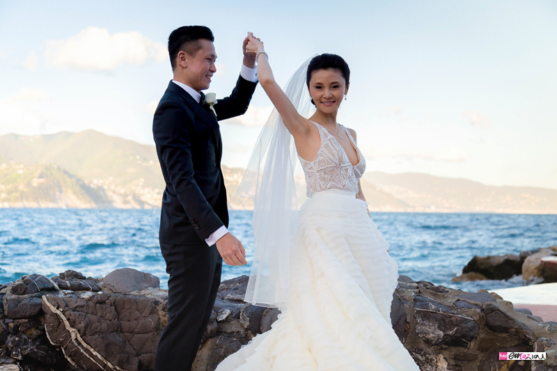 destination-wedding-photographer-italian-riviera-santamargheritaligure-taiwan-beach