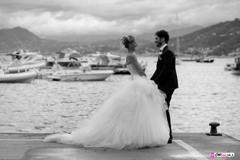 destination-wedding-photographer-italy-sestrilevante-grandhoteldecastelli-portofino-11