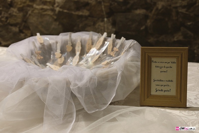 destination-wedding-photographer-italy-sestrilevante-portofino-cinqueterre-confetti
