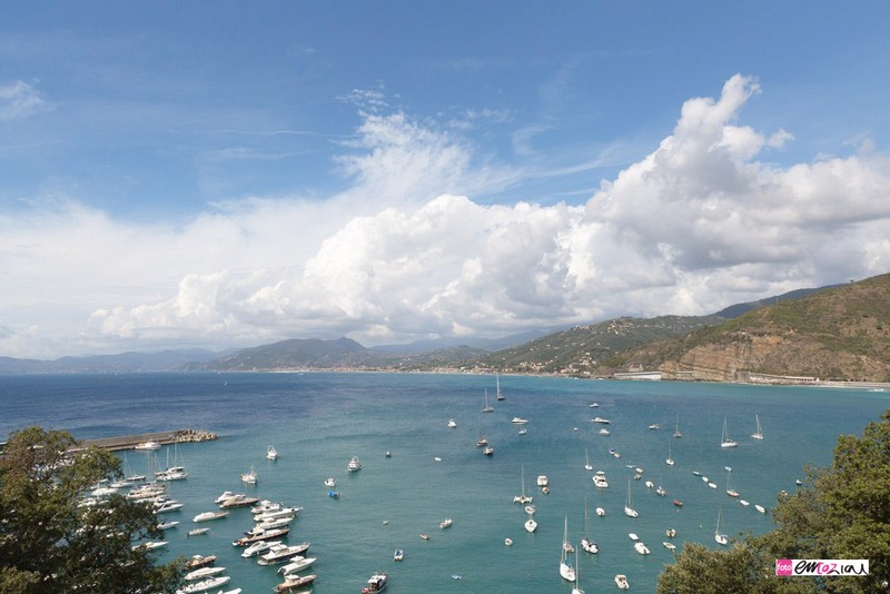 destination-wedding-photographer-italy-sestrilevante-portofino-cinqueterre-panorama