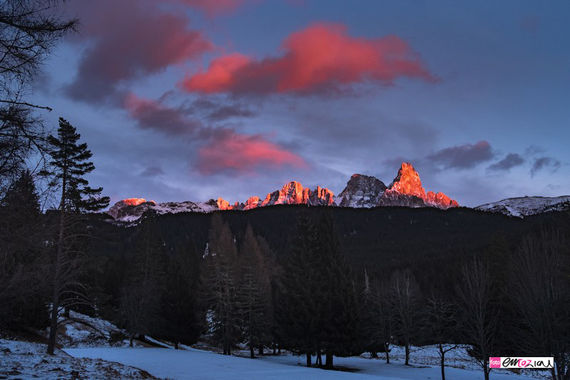 destination-wedding-photographer-Dolomites-valdifiemme-italy_paledisanmartino-sunset