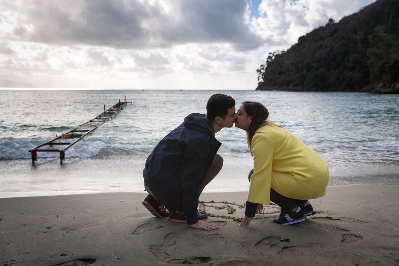 Paraggi engagement photographer destination wedding italian riviera