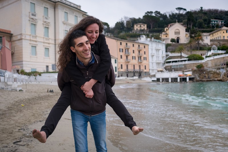 engagement-session-sestrilevante-destination-wedding