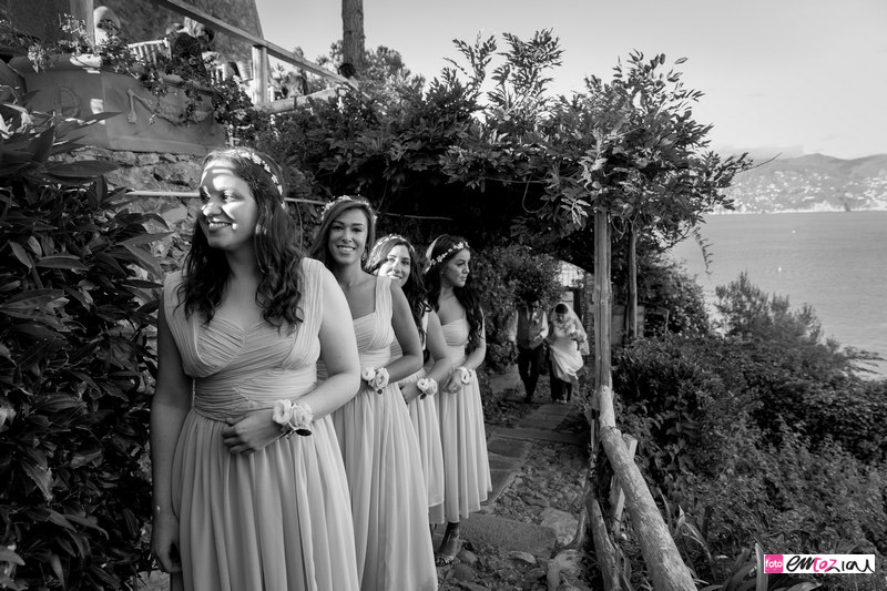 destination-wedding-Portofino-castellobrown-weddingcake-arrivo-sposa