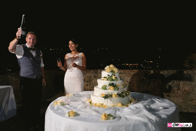 destination-wedding-Portofino-castellobrown-weddingcake-tagliotorta (1)